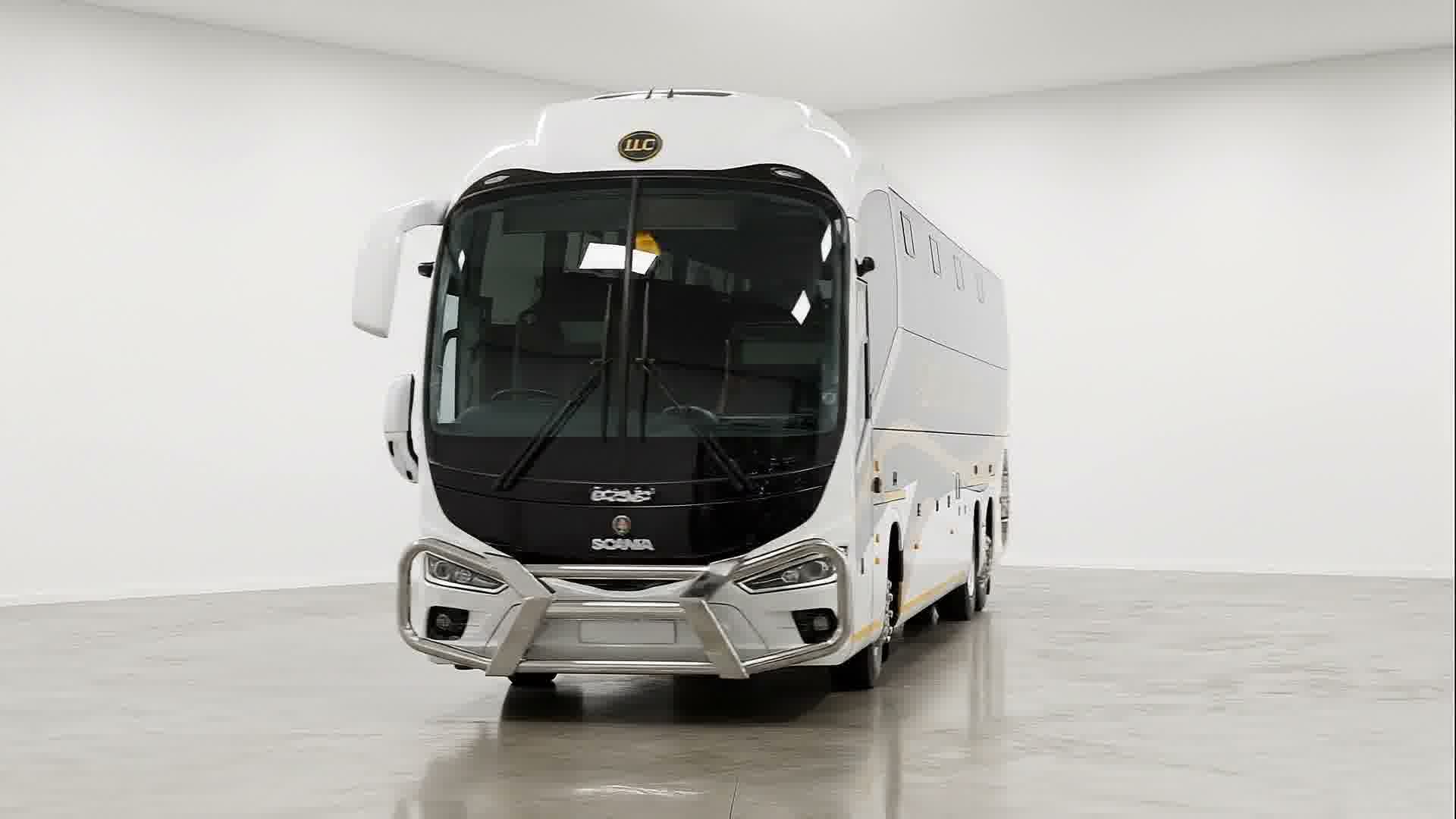 Head-on, headlights and windscreen